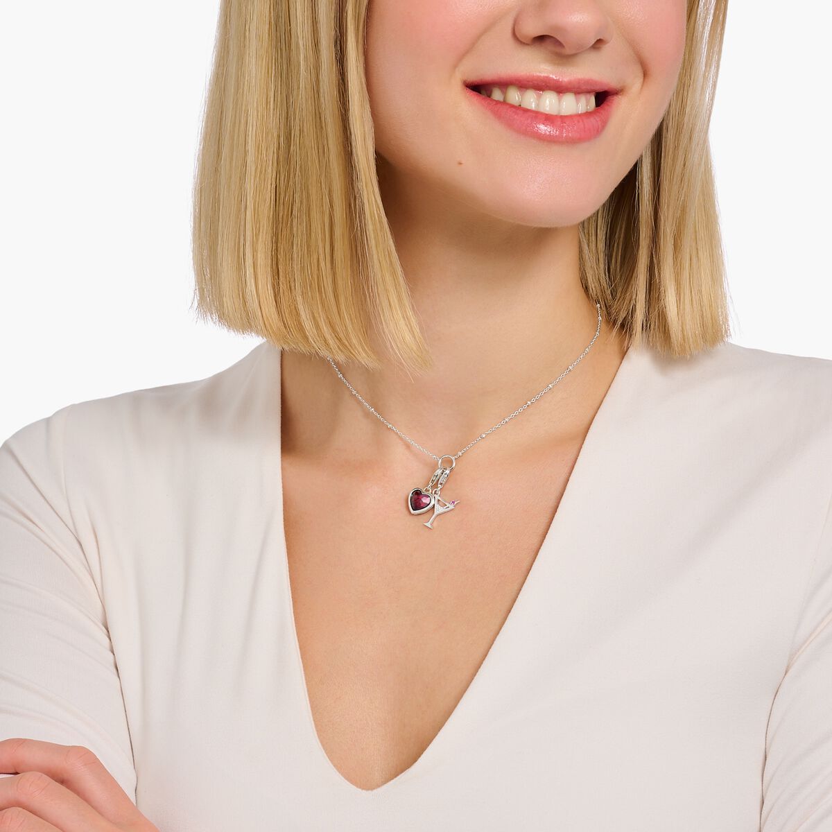Charm-hängsmycke med röd, hjärtslipad sten, silver - Bild 4